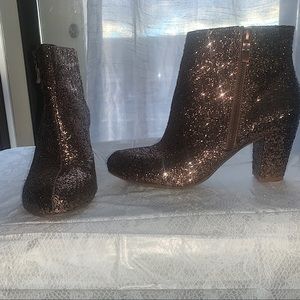 Like new BCBgeneration gold sequined booties.
